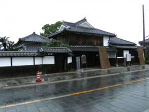 写真①下村湖人生家