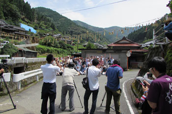 写真⑤記念写真