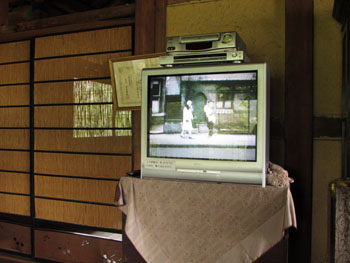 写真②ただいま上映中
